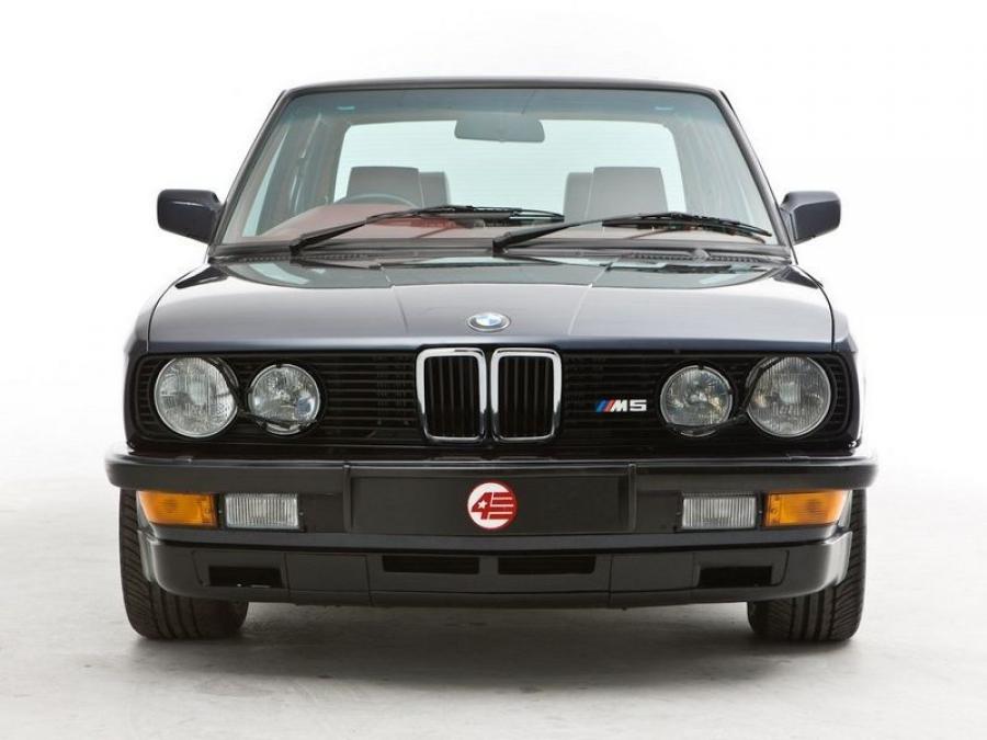  BMW M5 1986 года  (UK) (фото 4 из 11)